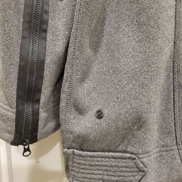 Lululemon Fleece Moto jacket, size 10 - Picture 6 of 12